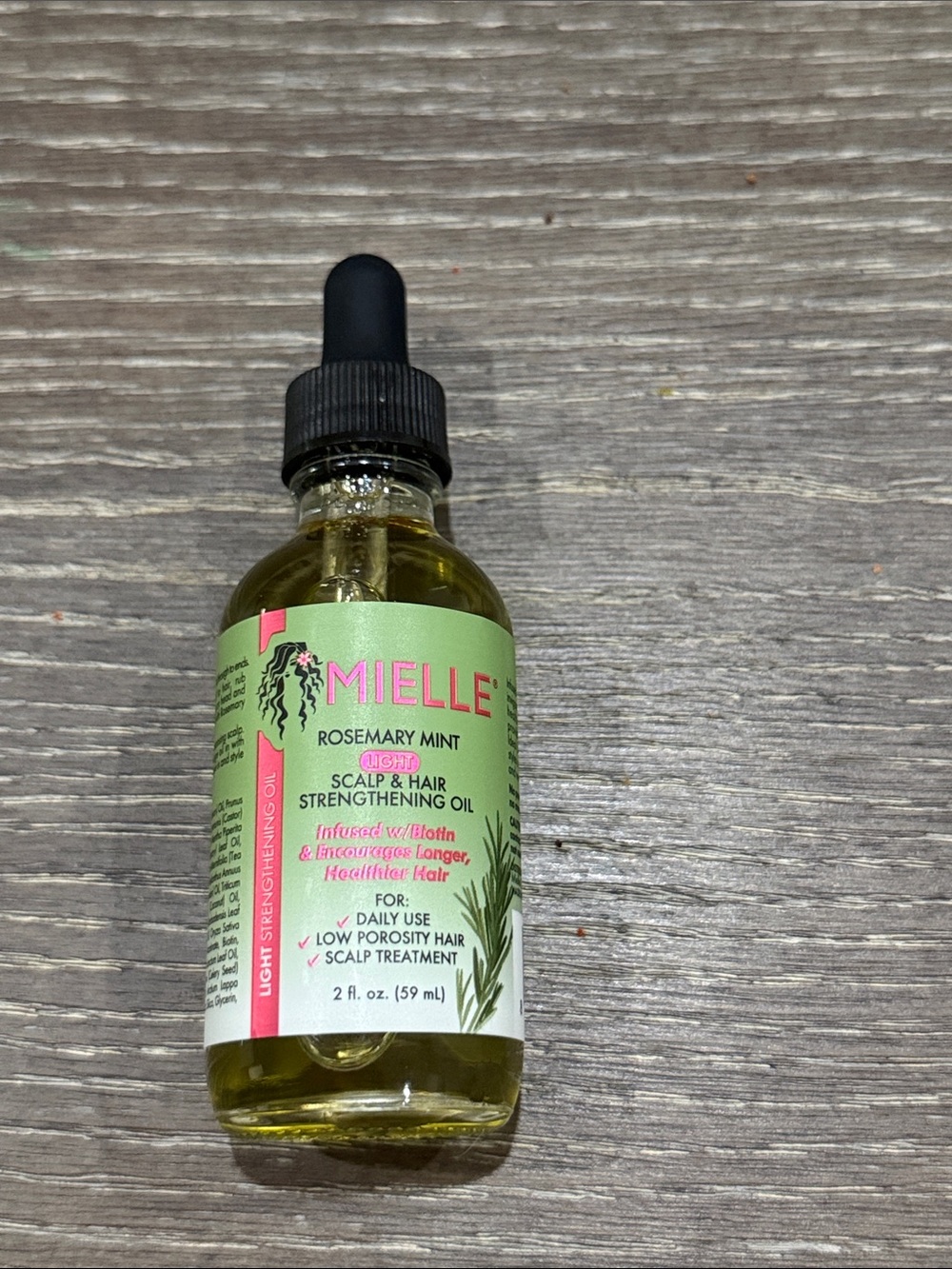 NWT Rosemary Mint light Scalp & Hair Strengthening Oil infused with biotin